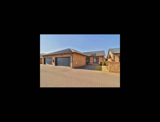 3 BEDROOM CLUSTER FOR SALE IN NEW REDRUTH